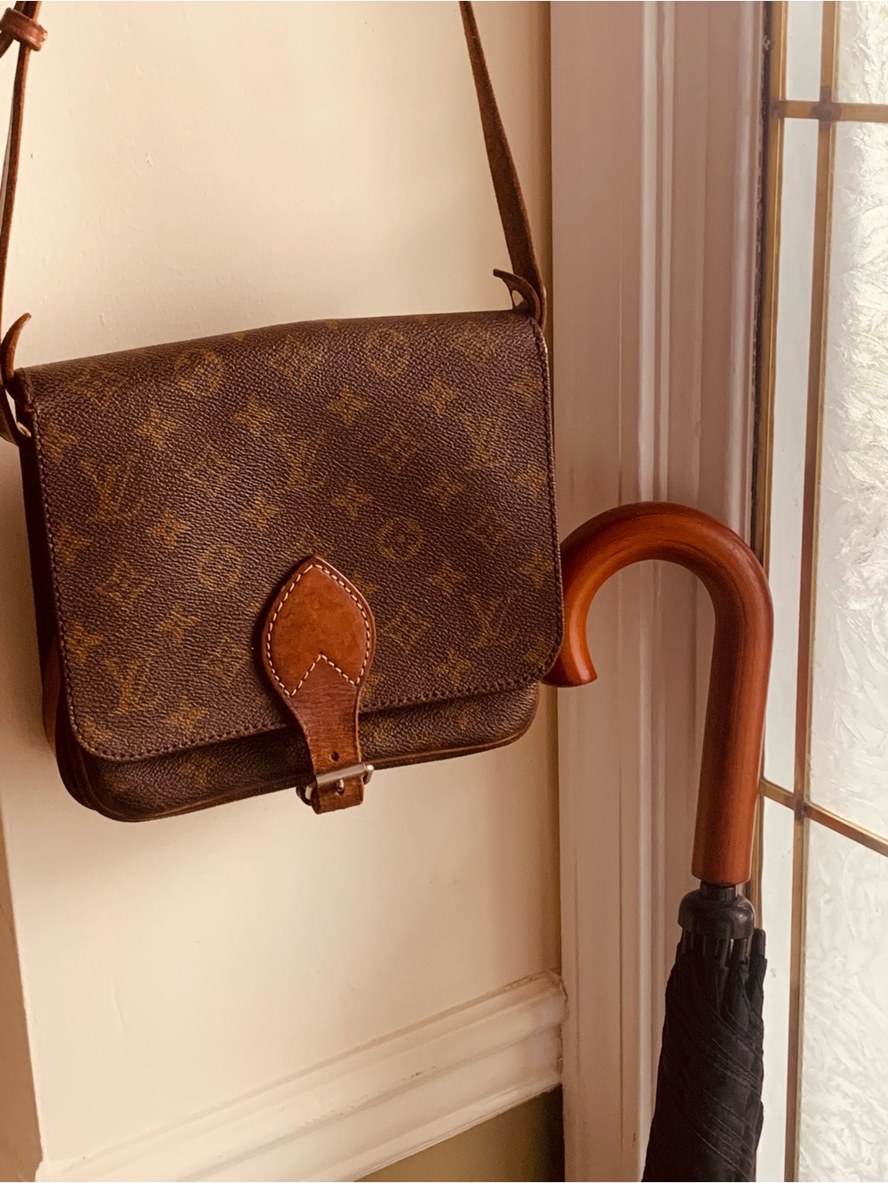 Authentic Louis Vuitton Vintage Monogram Cartouchiere Crossbody/Shoulder Bag.